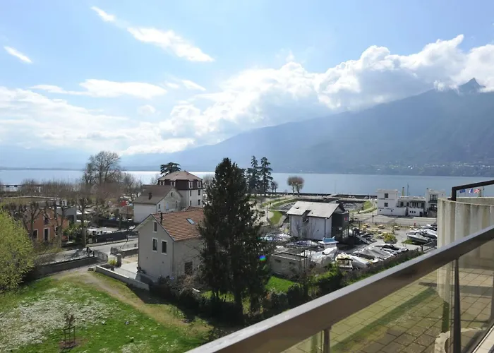 アパート L'alizee - Terrace Overlooking The エクスレバン